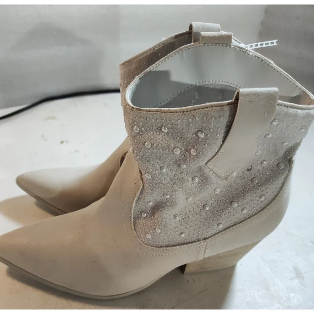 Mia Pearl Studded Boots Size 9.5 NWT Country Wedding. Dress Western (886)